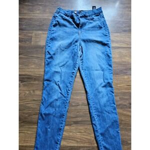 Fashion Nova Women's Skinny Jeans - Size 9/29, Medium Wash, Distressed